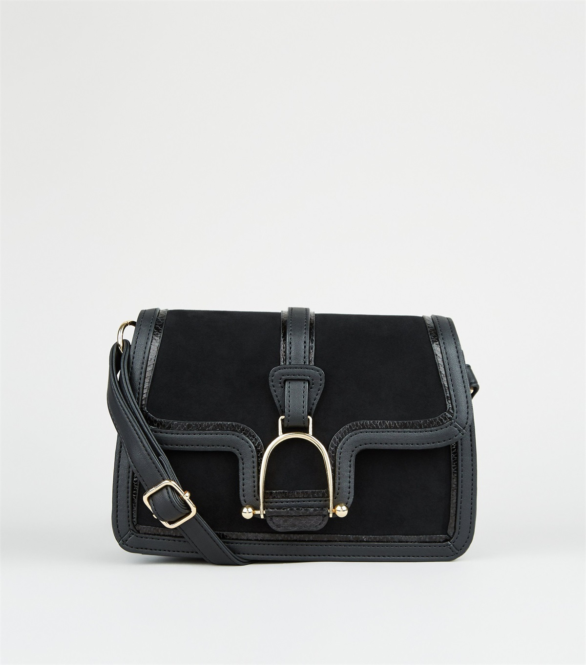 PZB26061 black-buckle-front-cross-body-bag